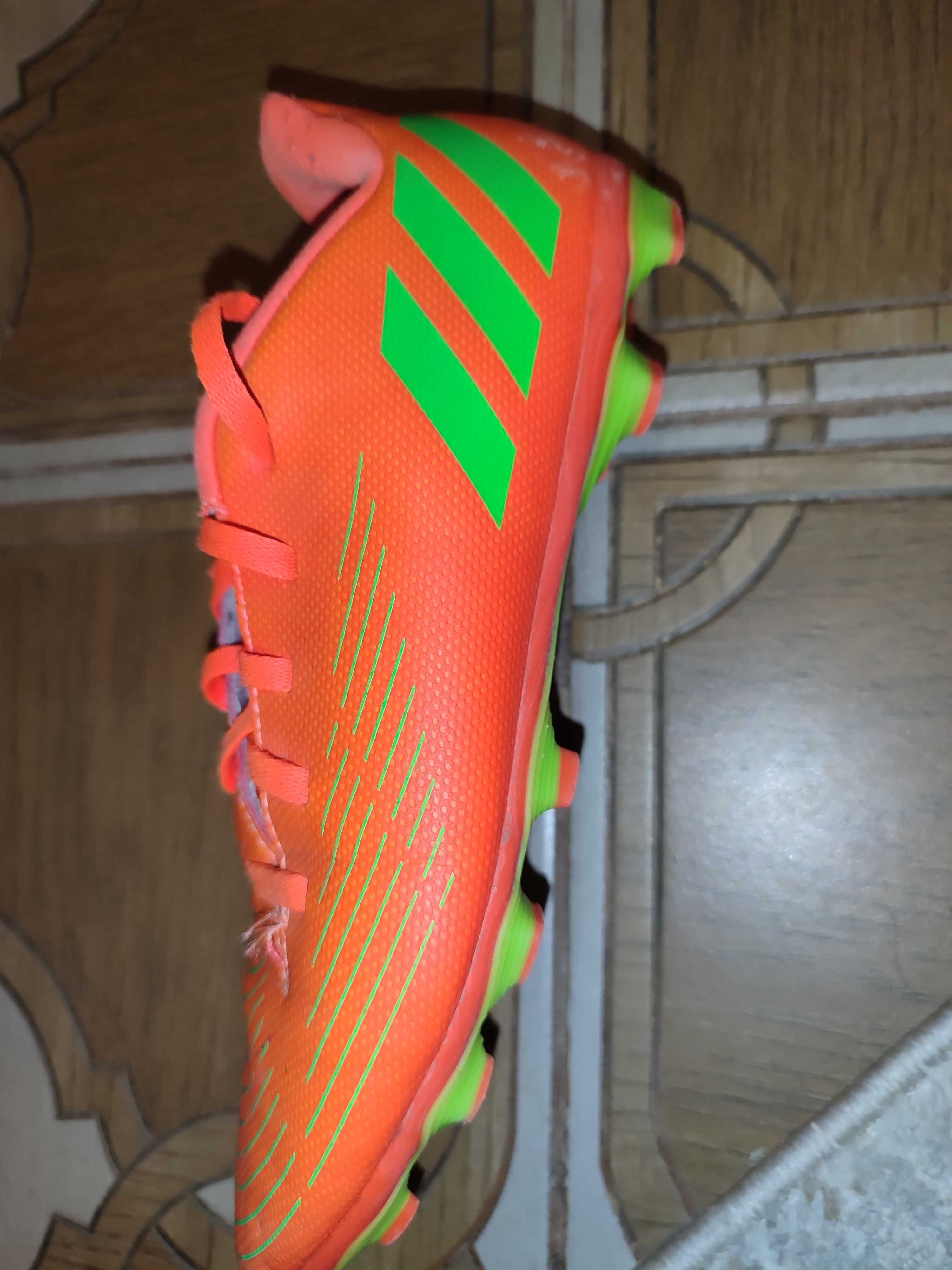 Бутонки Adidas Predator