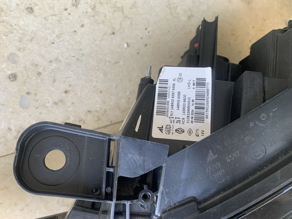 Daylight dreapta/stanga Renault Clio 5 V facelift led an 2024/2025