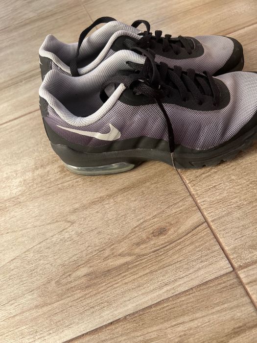 Маратонки Nike 37,5 номер