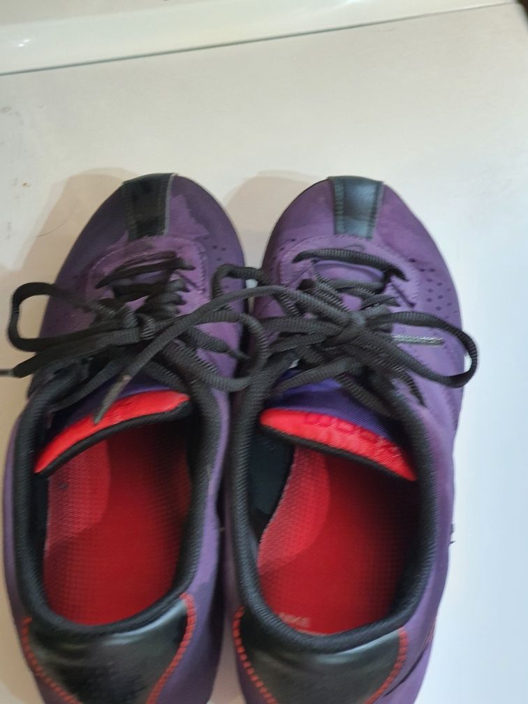 Маратонки Nike 25см винтидж