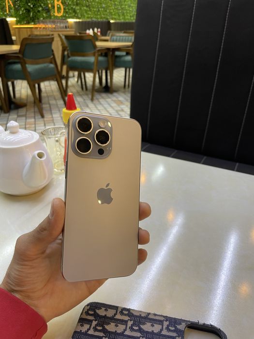 Iphone 15 pro max 256  holati 100/100