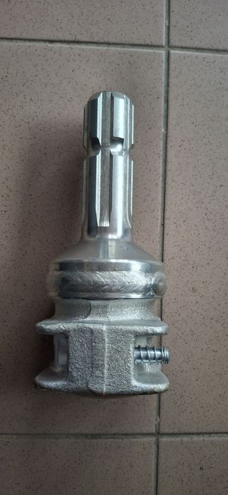 Adaptor priza mare tractor agricol