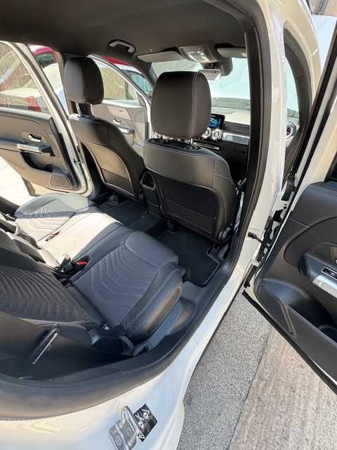 mercedes GLB 200
