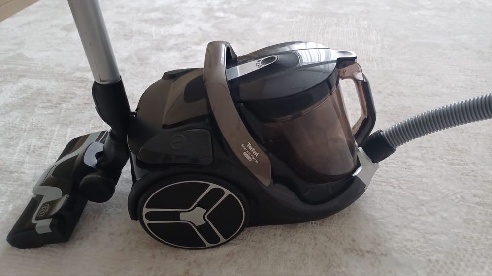Пылесос Tefal sylence force