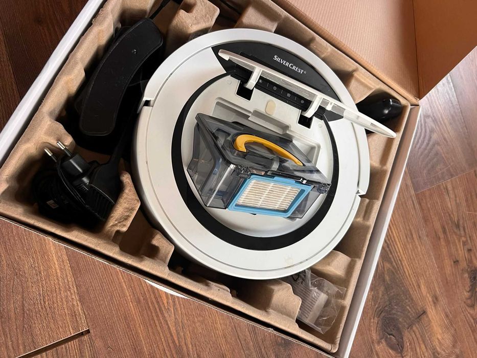 Vand aspirator robot Silvercrest