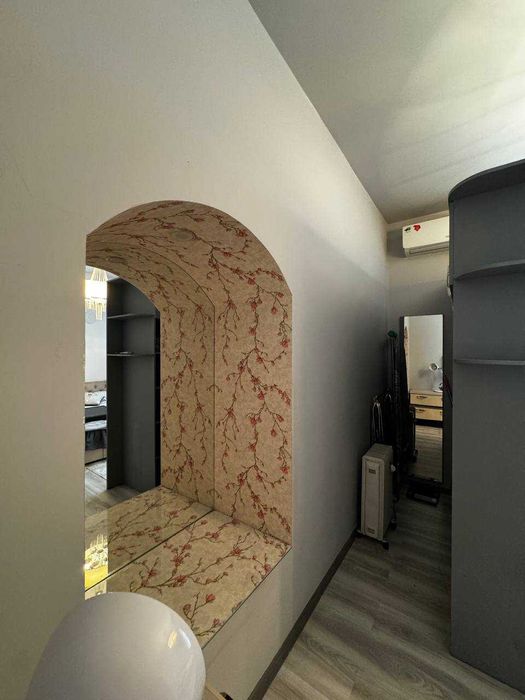 Срочно Сдаётся Ц-1! 2-х комнатная на 3 этаже! 50м2! По сниженной цене!