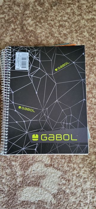Продавам тетрадки GABOL със спирала