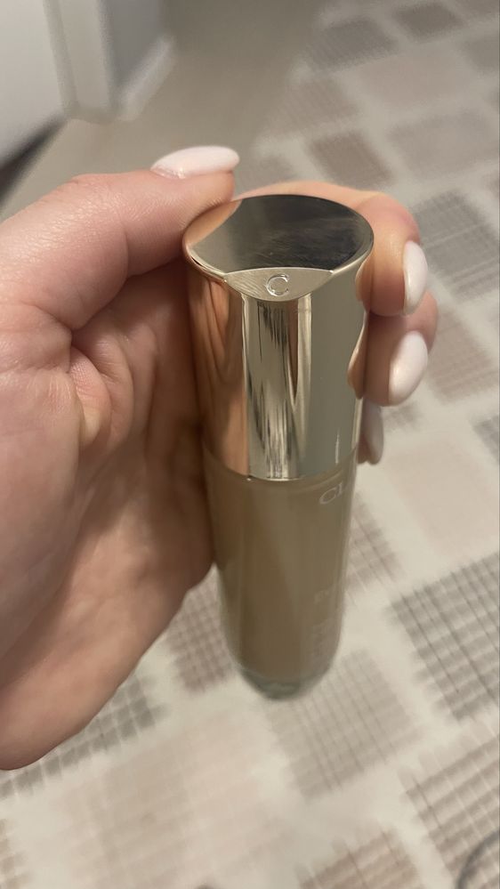 Фон дьо тен Clarins Skin Illusion 108.3