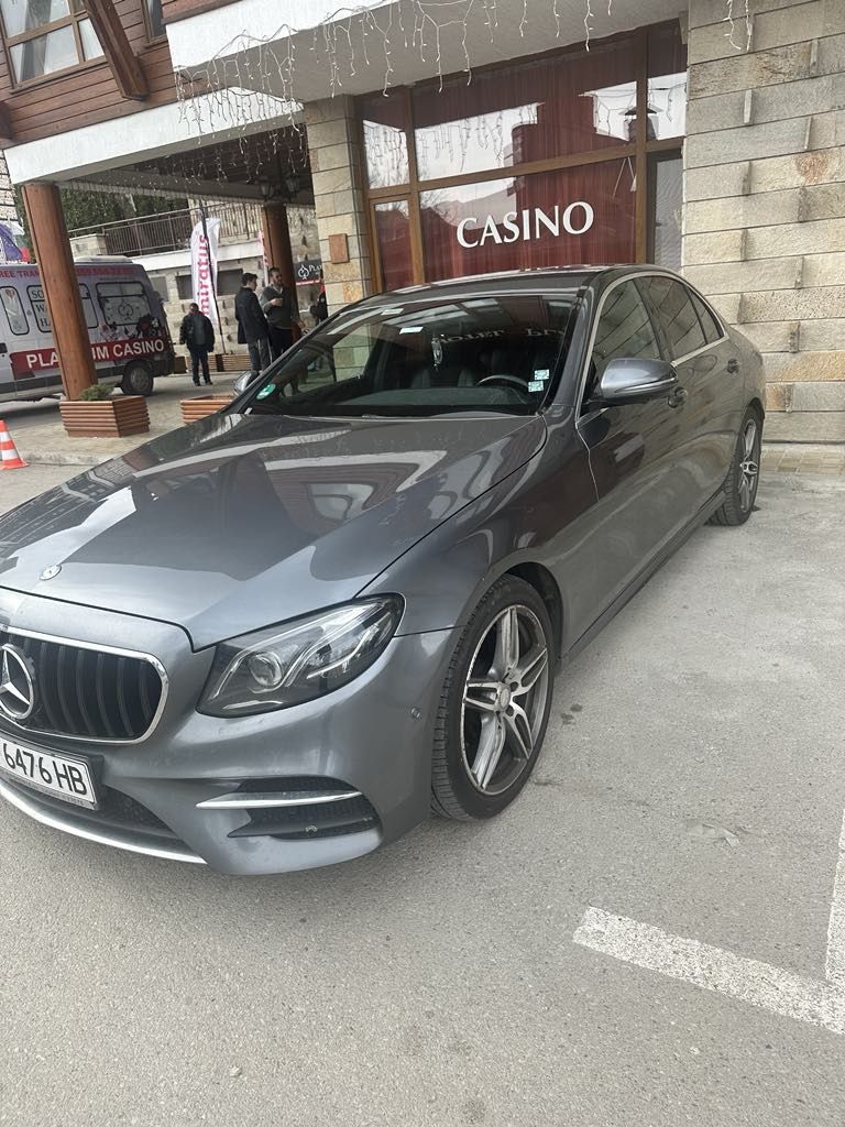 Mercedes Benz E220d  2017 година