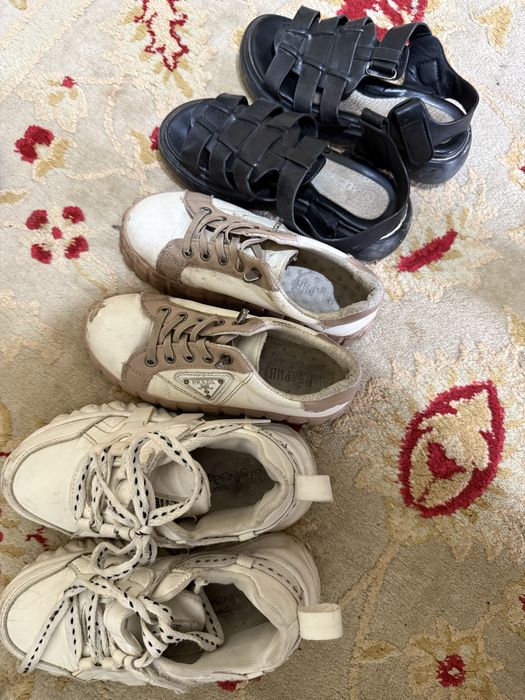 Отдам обувь 30размер