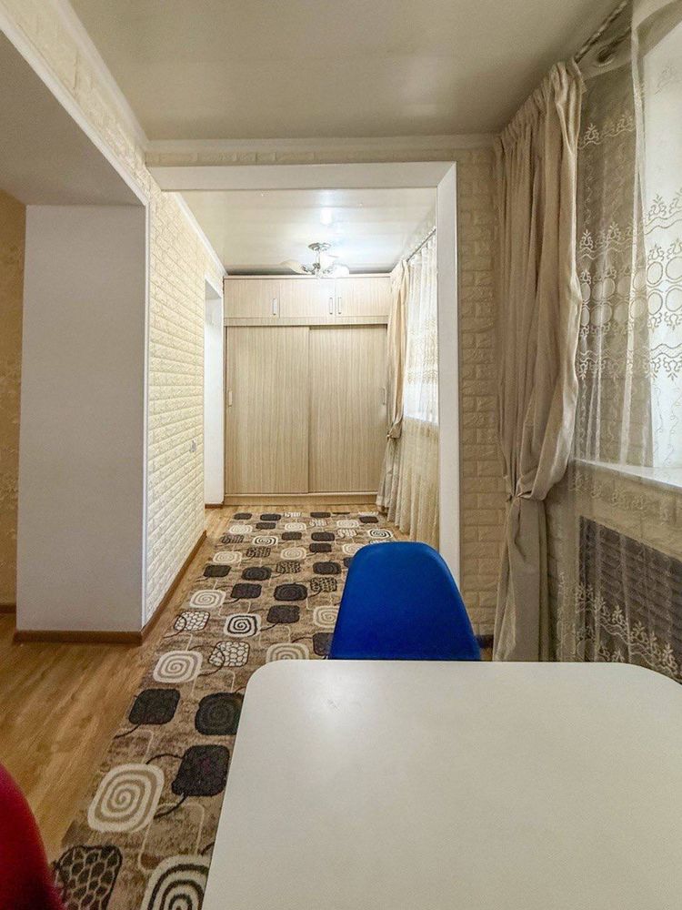 Продается квартира 2/1/4 ул.Буюу Ипак Йули