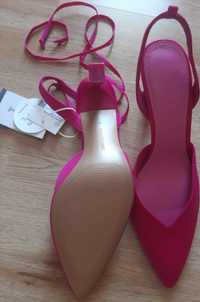 Pantofi roz damă