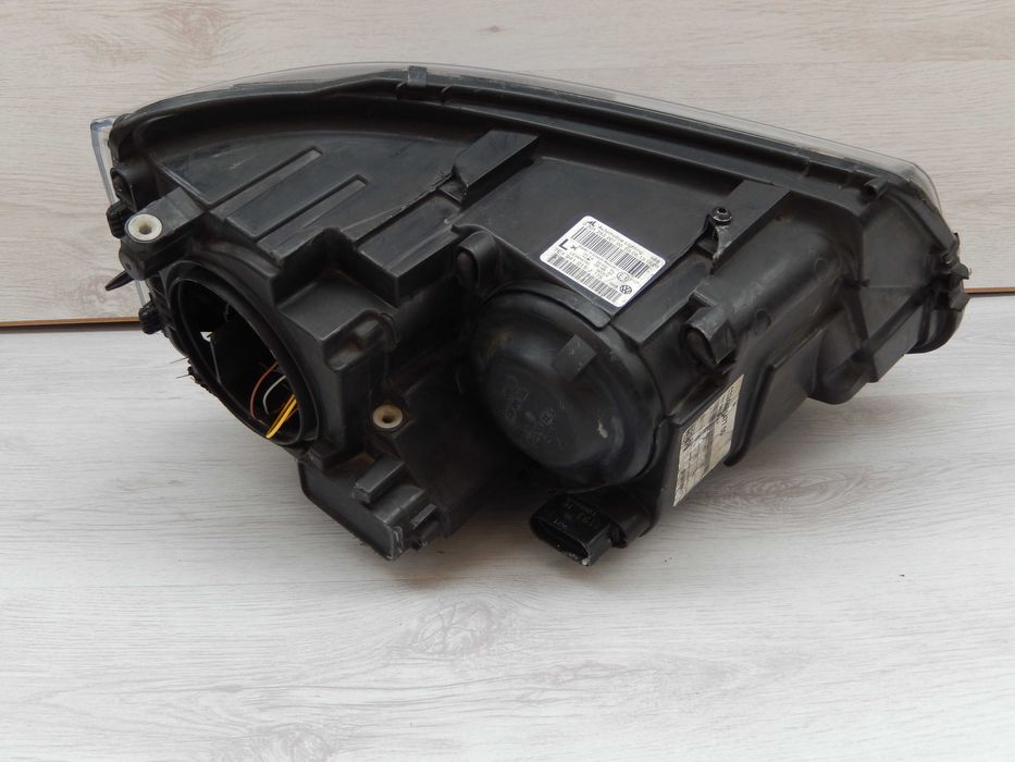 Фар VW Transporter Multivan