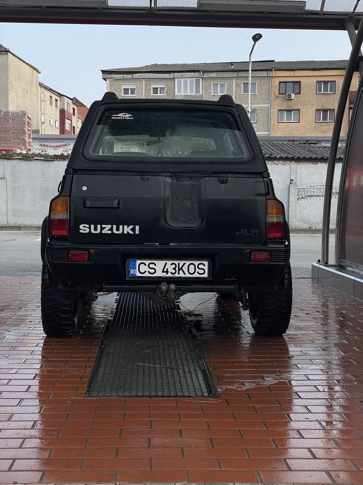 Vand sau shimb cu navara automat