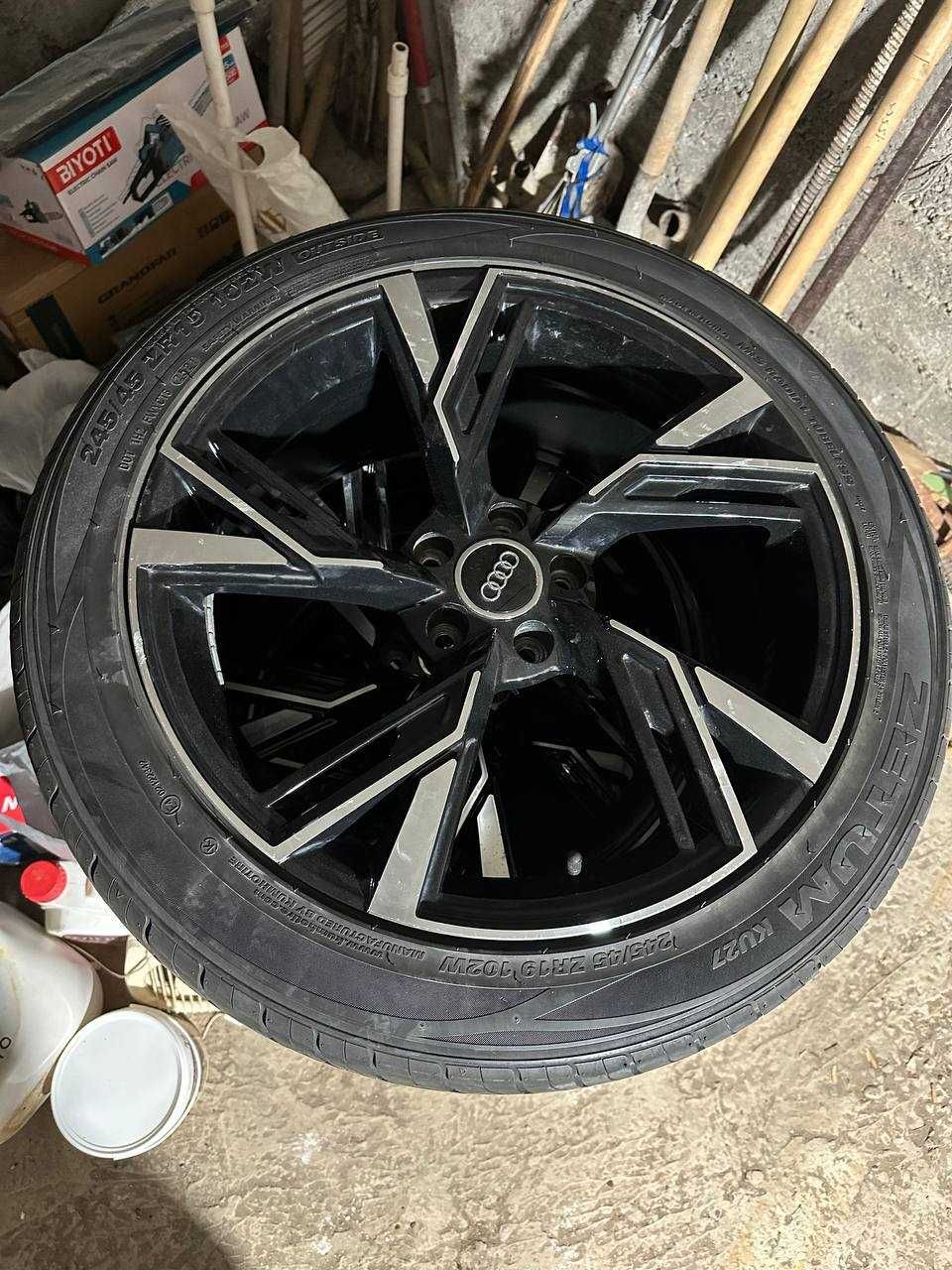 Шины (балон) и диски 4 шт. ZETUM (Kumho) Корея новые R19 торг есть