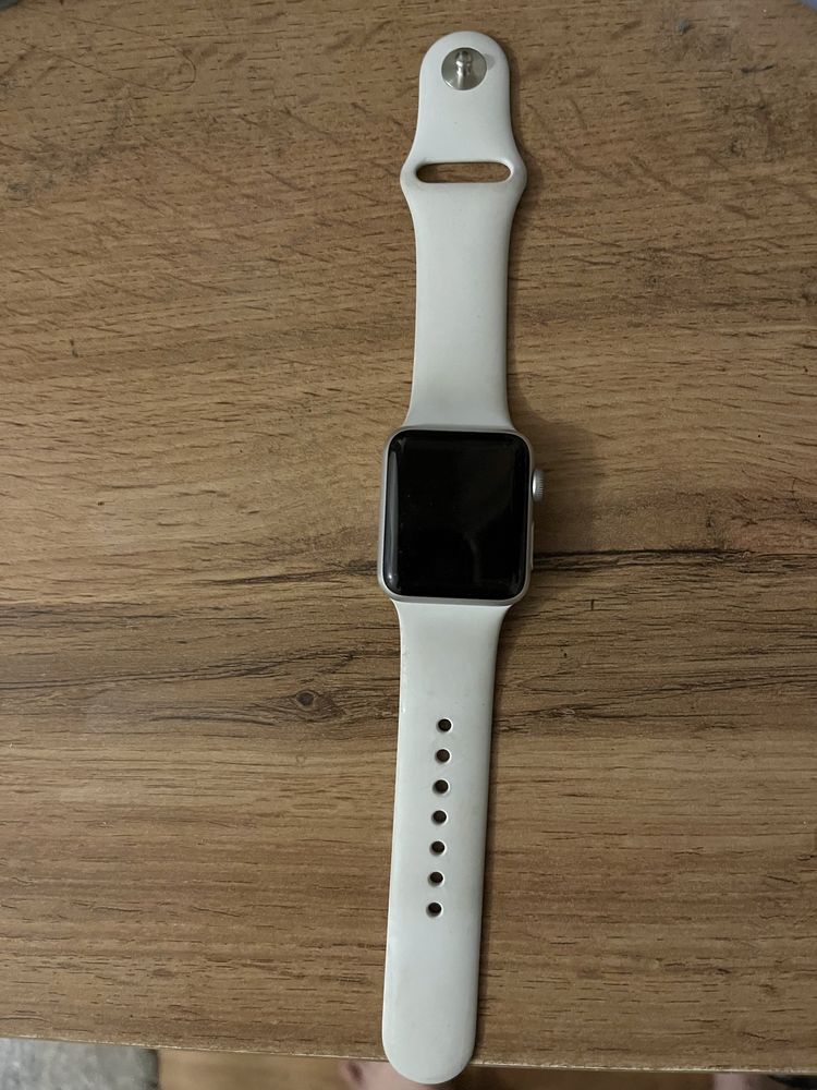 Apple Watch Series 3, 38 мм