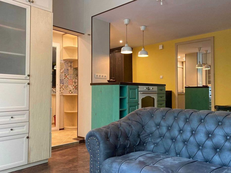 Дава се под наем Двустаен апартамент в София, Център - 70 кв.м за 750 € - Снимка #2