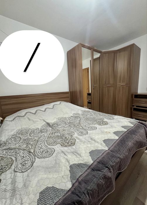 Продам спальный гарнитур