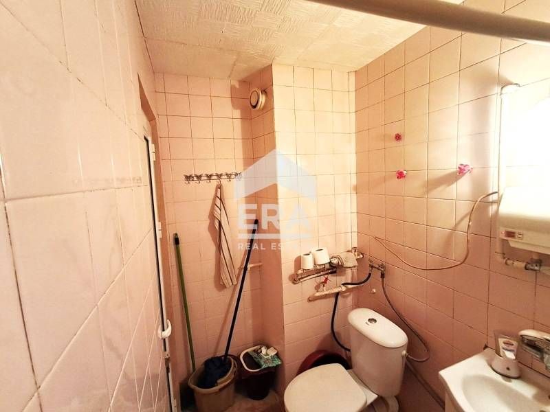 Продава се Двустаен апартамент в Варна, Владислав Варненчик - 57 кв.м за 1895 €/кв.м - Снимка #11