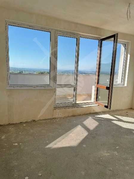 Продава се Тристаен апартамент в с. Марково, Област Пловдив - 110 кв.м за 1364 €/кв.м - Снимка #1