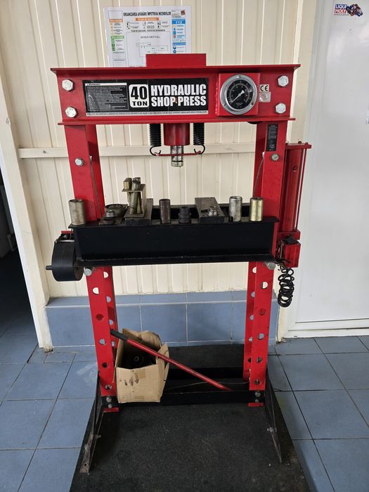 elevatoare reihman 5000 kg 4200 kg