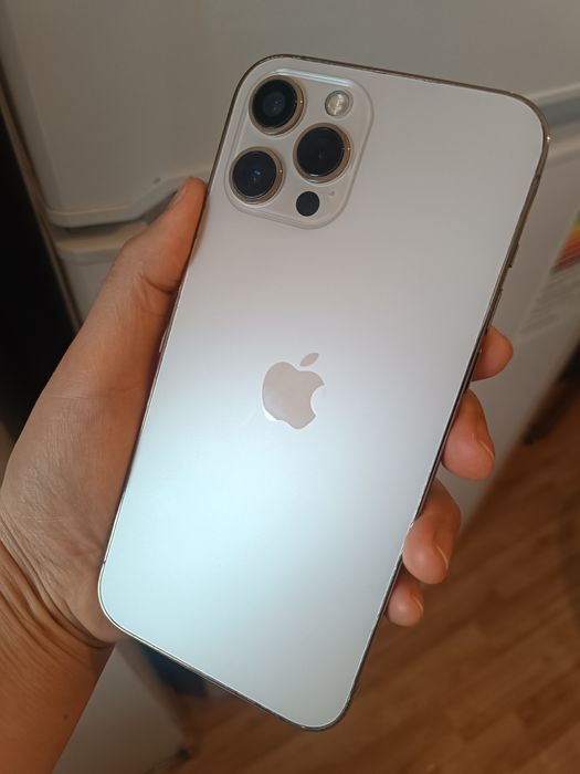 Айфон 12 Про Макс 256гб  81%