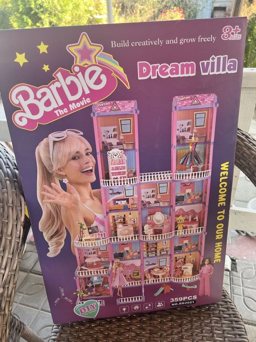 Дом барби огромный