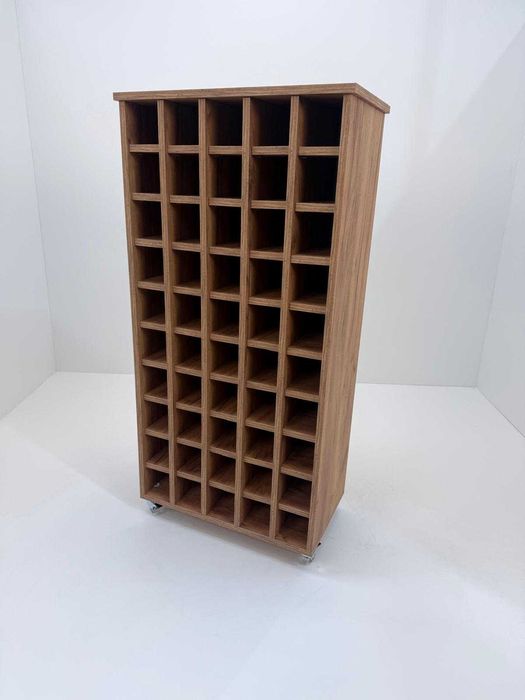 Raft compartimentat mobil 50 de spații de depozitare vin