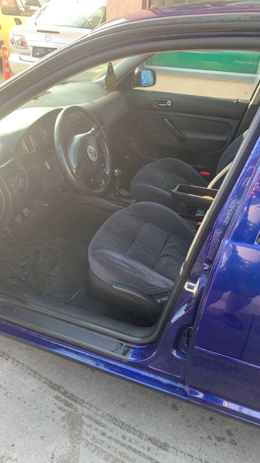 VW golf 1.6sr 101hp