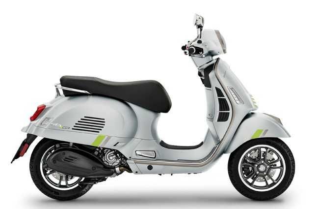 Lichidare stoc Scuter Vespa GTS Super 300 Tech 2023 | Rate | Leasing