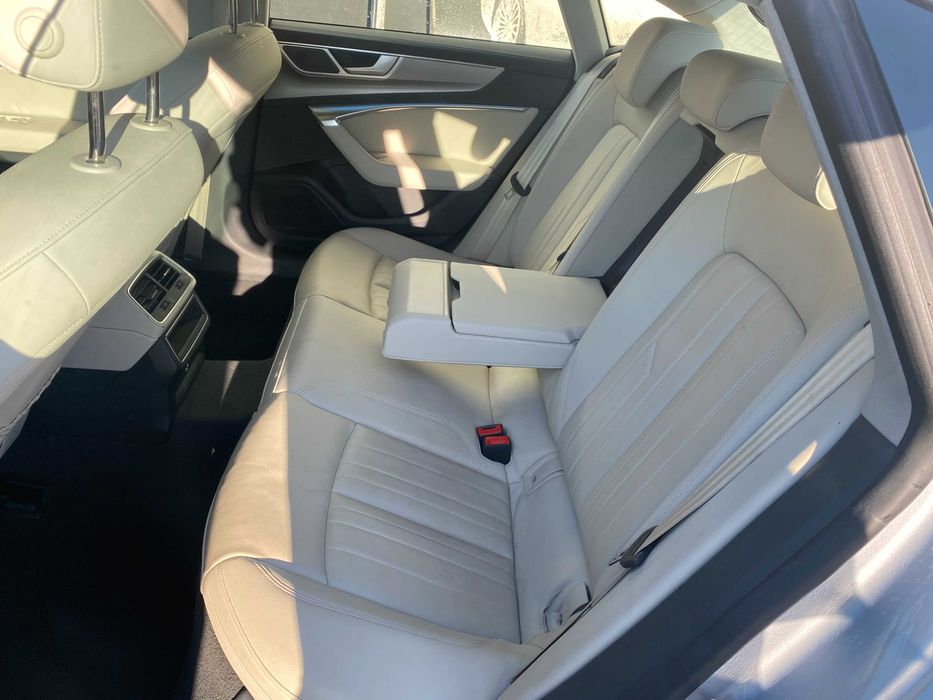 Dezmembrări Audi A7 C8 40 TDI Quattro/bara a7/far a7/capota a7/usa a7/