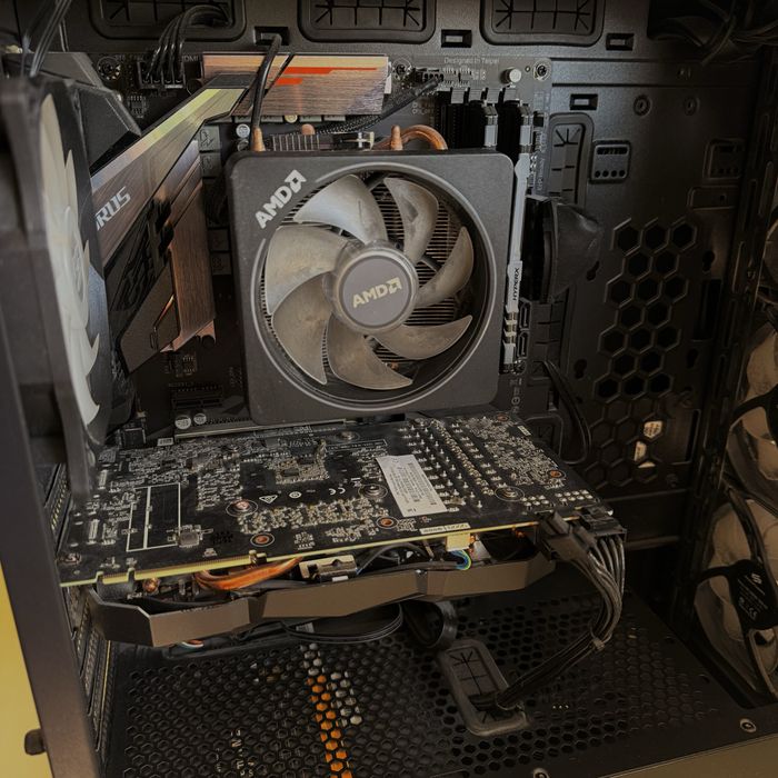 PC Gaming - Ryzen 7 3700X, NVIDIA RTX 2070 SUPER PNY, 32GB DDR4 RAM