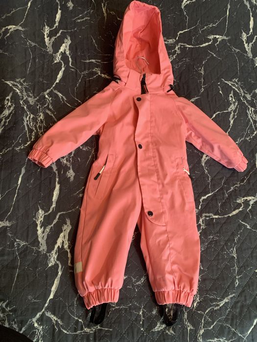 Продам комбинезон для девочки осень /весна