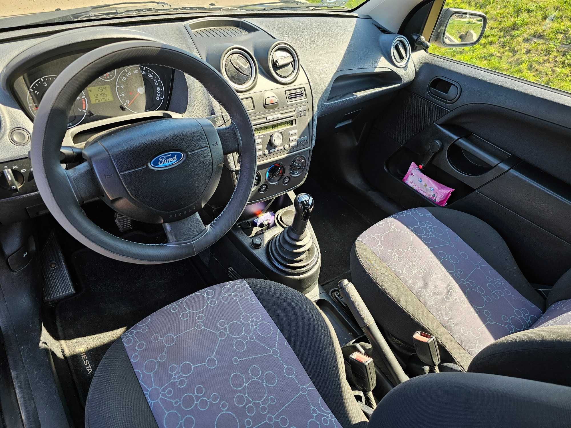 Vand Ford Fiesta 1.3 benzină