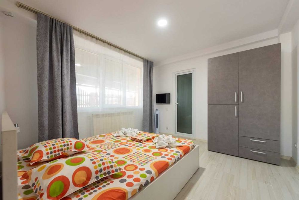 Vand Pensiune Eforie Nord Afacere la Cheie