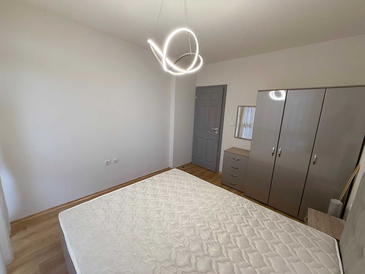 Продава се Двустаен апартамент в Разлог - 57 кв.м за 929 €/кв.м - Снимка #8