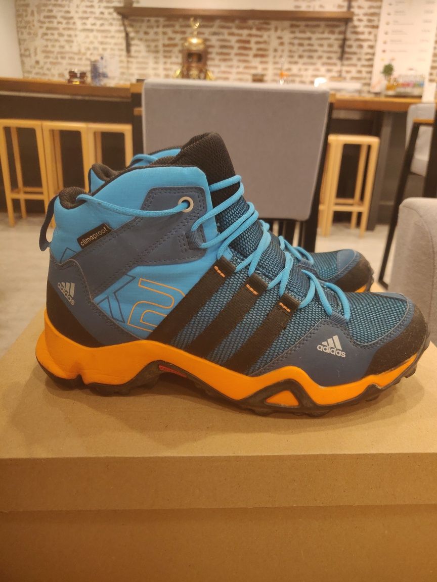 Adidas Terrex Climaproof номер 37 1/3