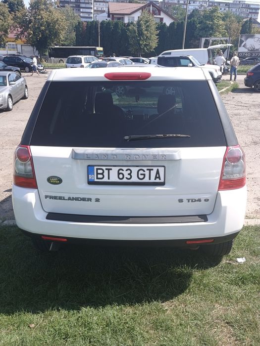 Vând Land Rover -Freelander 2