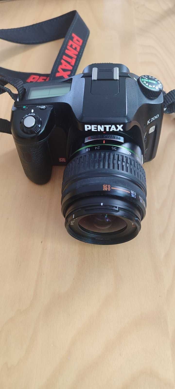 фотоапарат  pentax k200d цифров