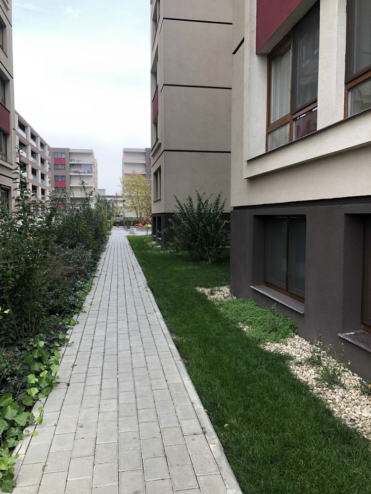 Apartament 2 cam (+ parcare)Cartierul Solar, Bd Metalurgiei 132,Sect 4