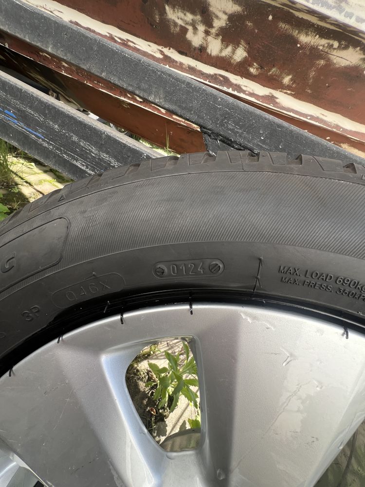 Roti audi 225/55/16