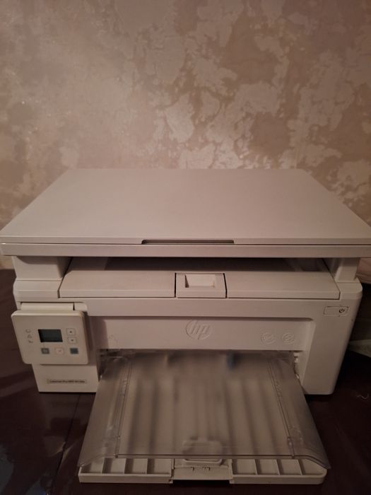 Принтер HP Laser Jet Pro MFP M130a за 100 у.е!