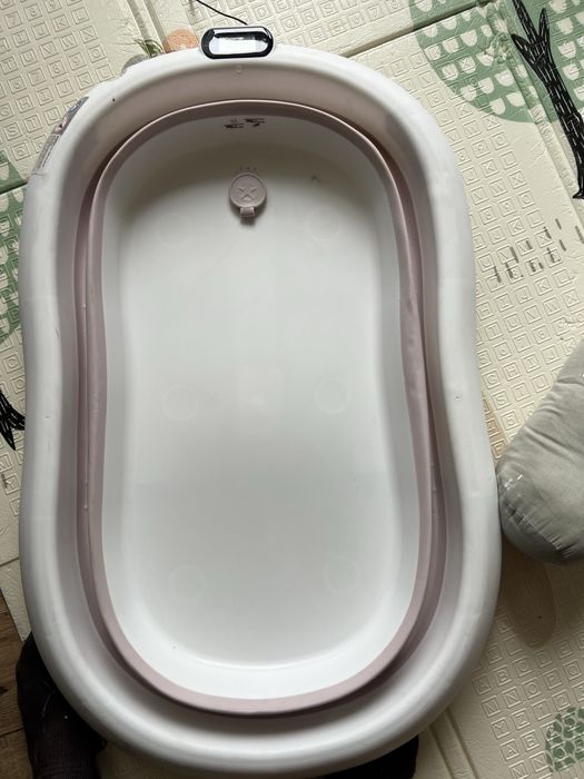 Cadă baie bebelusi cu termometru