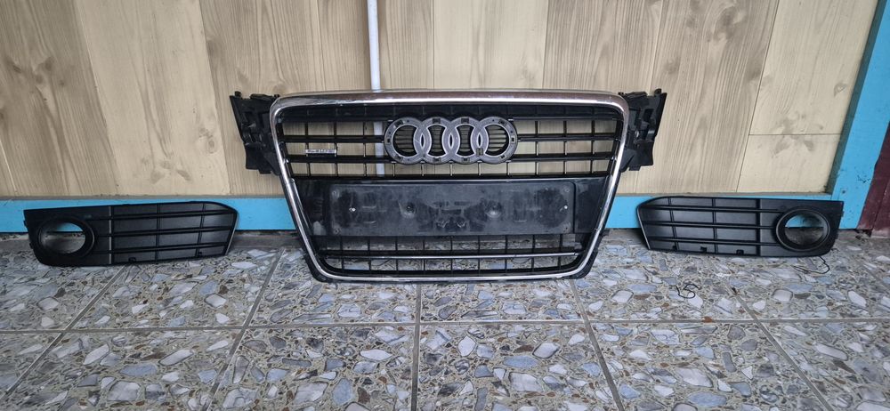 Grila audi a4 b8