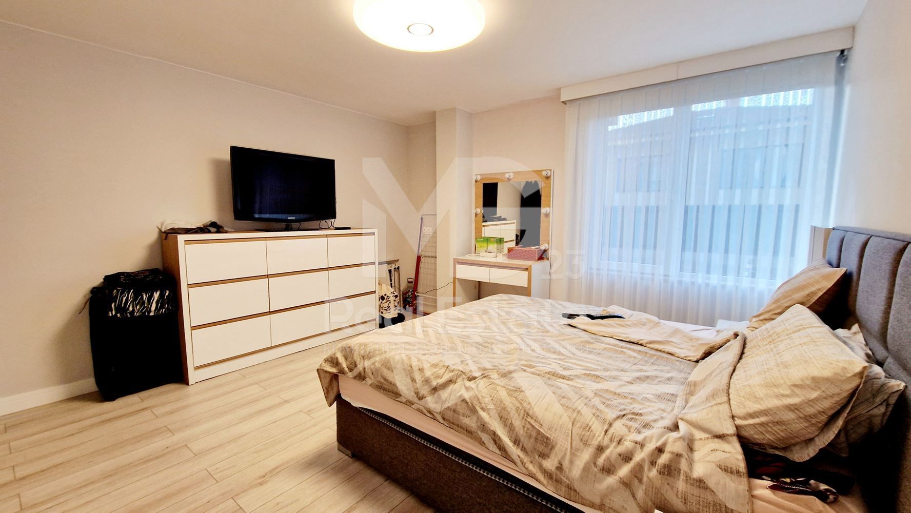 Луксозен тристаен с ГАРАЖ и дворна веранда в комплекс Casa Mia!