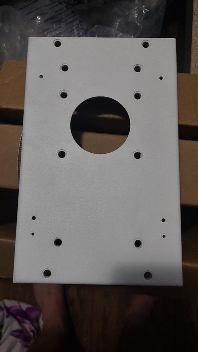 Suporti montare camere video pe stalpi - Pole Mount