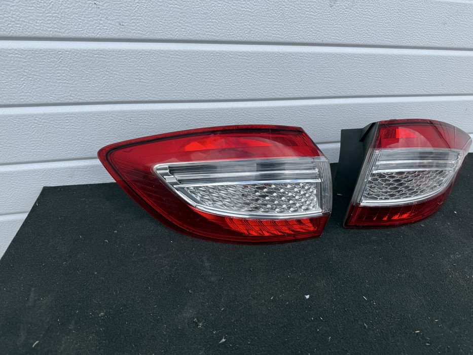 Stop stanga stop dreapta Ford Mondeo mk4 break combi