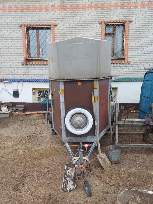 Продается коневозка