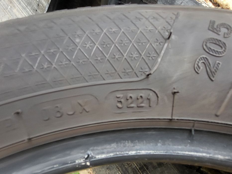 2бр 205\60\16 клебер много запазени 21г