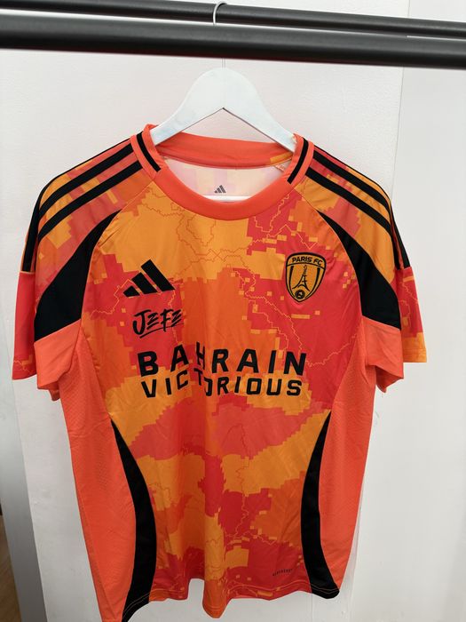 Отборни футболни тениски